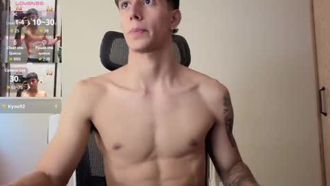 cristopher23  online show from November 28, 2025, 6:43 pm