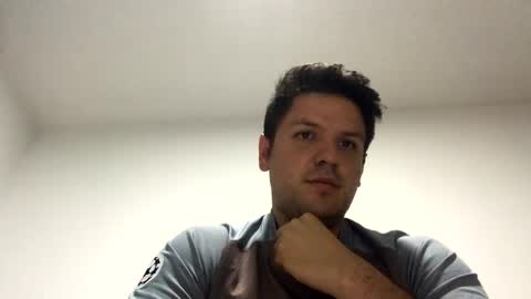 Snapshot of cristopher3042 chatting on December 13, 2024, 1:04 am cristopher3042 online show from December 13, 2024, 1:04 am