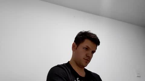 Snapshot of cristopher3042 chatting on February 25, 2025, 11:00 pm cristopher3042 online show from February 25, 2025, 11:00 pm