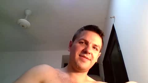 Snapshot of cristopher3042 chatting on November 28, 2025, 2:14 am cristopher3042 online show from November 28, 2025, 2:14 am