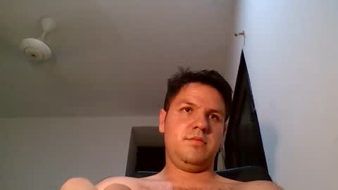 cristopher3042 online show from May 20, 2026, 12:50 am