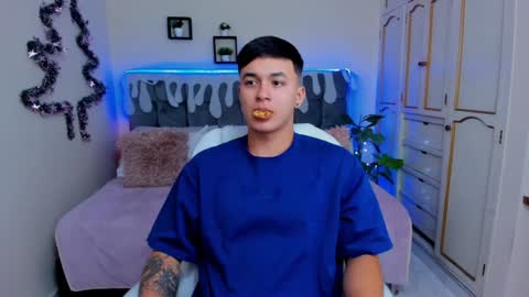 Cristopher online show from December 10, 2024, 9:33 am