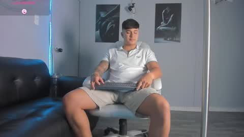 Cristopher online show from February 10, 2026, 11:14 am