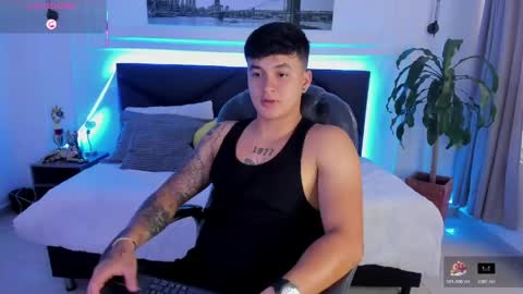 Cristopher online show from April 30, 2026, 2:23 pm