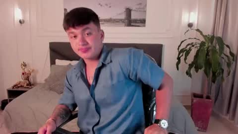 Cristopher online show from May 5, 2026, 12:46 pm