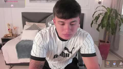 Cristopher online show from May 9, 2026, 1:16 pm