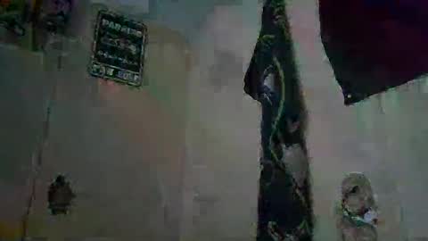 Critter2999LuvsFeet online show from September 22, 2025, 6:32 pm