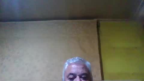 Snapshot of crmperez chatting on January 18, 2025, 4:37 am crmperez online show from January 18, 2025, 4:37 am