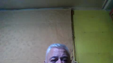 Snapshot of crmperez chatting on September 13, 2025, 10:20 pm crmperez online show from September 13, 2025, 10:20 pm