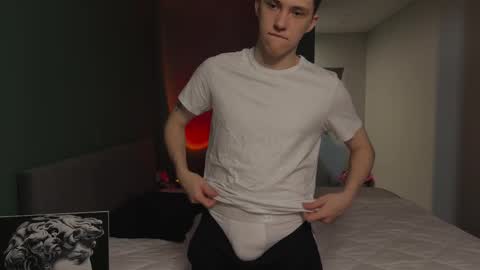 cronck52 online show from January 16, 2026, 8:35 pm