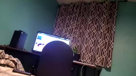 Snapshot of crooks4200 chatting on October 31, 2025, 2:45 am crooks4200 online show from October 31, 2025, 2:45 am