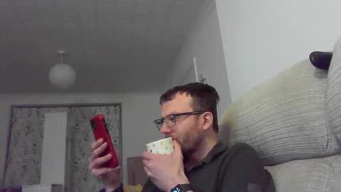 Snapshot of cropper4fun chatting on February 19, 2025, 6:54 pm Cropper online show from February 19, 2025, 6:54 pm