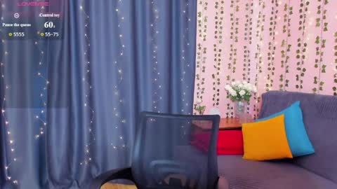 xx Amina xx online show from May 8, 2026, 8:41 am