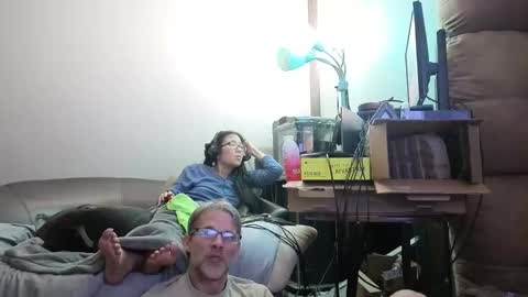 Crownandkat online show from February 4, 2026, 9:31 pm