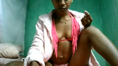 Snapshot of crushlove069 chatting on June 19, 2026, 7:06 pm crushlove069 online show from June 19, 2026, 7:06 pm