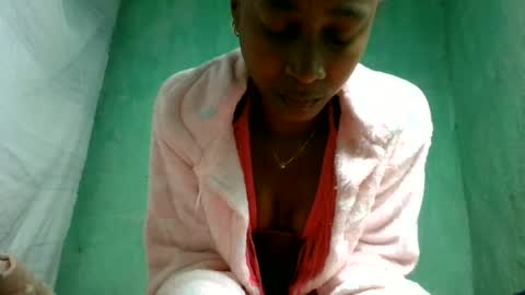 Snapshot of crushlove069 chatting on June 20, 2026, 8:55 pm crushlove069 online show from June 20, 2026, 8:55 pm