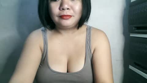 Crys online show from February 6, 2025, 12:37 pm