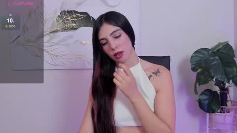 Snapshot of crystal_arlette chatting on July 16, 2026, 2:01 pm crystal_arlette online show from July 16, 2026, 2:01 pm