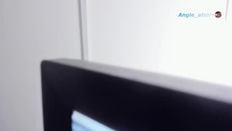 angie  online show from February 18, 2026, 3:35 am