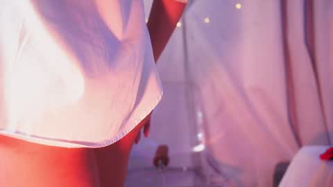 crystal_gilton online show from May 4, 2026, 7:10 pm