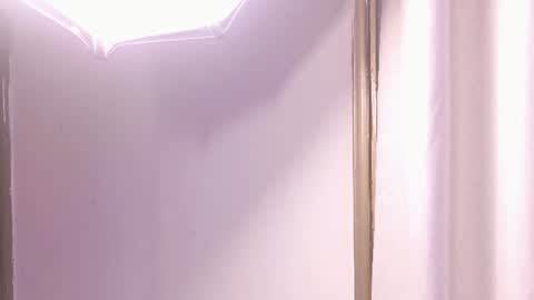 crystal_gilton online show from June 13, 2026, 7:23 pm
