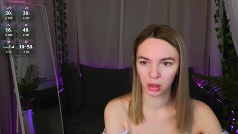 crystal_hanna online show from February 2, 2026, 1:26 am