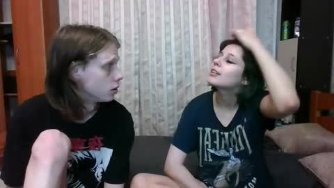 Crystal and Marcl online show from February 6, 2025, 3:06 am