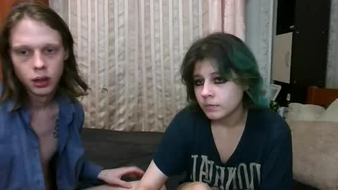 Crystal and Marcl online show from February 24, 2025, 8:36 pm