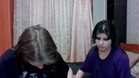 Crystal and Marcl online show from February 28, 2025, 3:59 pm