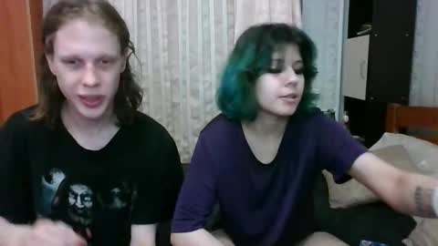 Crystal and Marcl online show from February 28, 2025, 7:35 pm