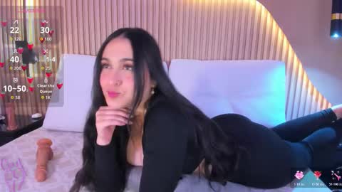 Snapshot of crystal_star16 chatting on February 25, 2026, 11:36 pm Chris online show from February 25, 2026, 11:36 pm