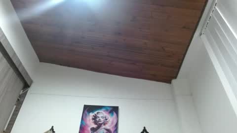 Crystal Blaze online show from March 4, 2026, 11:16 am