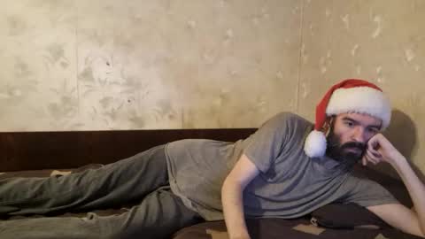 Crystallax online show from December 19, 2025, 8:21 am