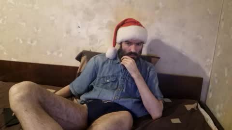 Crystallax online show from December 19, 2025, 11:23 pm