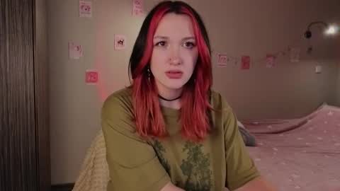 Snapshot of crystalblaze_ chatting on September 17, 2025, 7:04 pm Grace online show from September 17, 2025, 7:04 pm