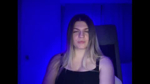 Snapshot of crystalblush01 chatting on March 28, 2026, 7:35 pm crystalblush01 online show from March 28, 2026, 7:35 pm