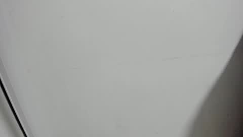 Crystal online show from January 19, 2026, 1:09 am