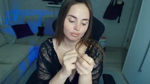 crystalemily online show from May 10, 2026, 6:57 pm
