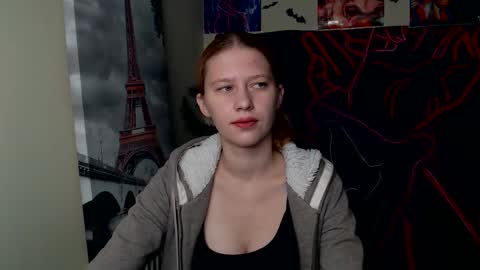 Snapshot of crystalgirl__ chatting on October 14, 2025, 6:25 am Stella online show from October 14, 2025, 6:25 am