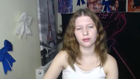 Snapshot of crystalgirl__ chatting on February 15, 2026, 7:05 am Stella online show from February 15, 2026, 7:05 am