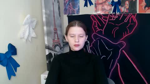 Snapshot of crystalgirl__ chatting on February 17, 2026, 1:07 pm Stella online show from February 17, 2026, 1:07 pm