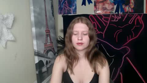 Snapshot of crystalgirl__ chatting on February 27, 2026, 5:46 pm Stella online show from February 27, 2026, 5:46 pm