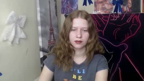 Snapshot of crystalgirl__ chatting on March 7, 2026, 1:41 pm Stella online show from March 7, 2026, 1:41 pm