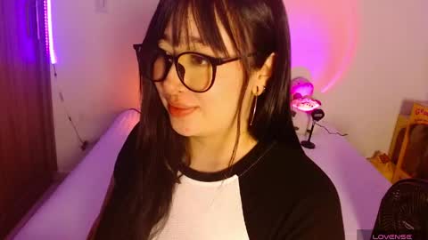 Olivia  online show from May 30, 2026, 1:35 am