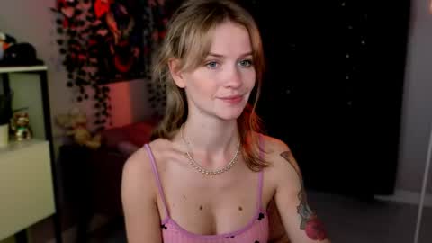 Crystal online show from April 23, 2026, 12:29 pm