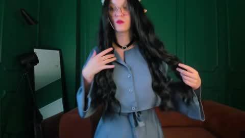 Kitty online show from February 5, 2026, 10:03 pm