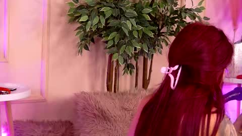 Snapshot of crystallred chatting on February 27, 2026, 5:29 am crystallred online show from February 27, 2026, 5:29 am