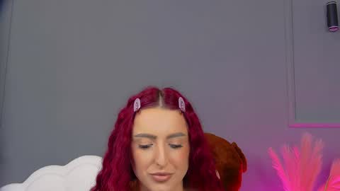 Snapshot of crystallred chatting on May 7, 2026, 5:46 am crystallred online show from May 7, 2026, 5:46 am