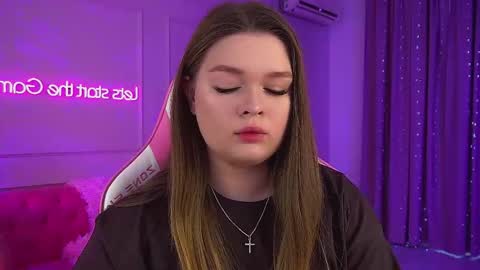 Crystal online show from March 1, 2026, 6:26 am