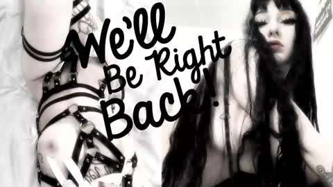 Sasha    Make me moan with patterns   good music here  online show from October 12, 2025, 10:42 pm